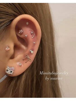 スリール(sourire)/耳ツボジュエリー