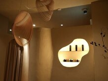 ヒミツ 東銀座店(HIMITSU)/こだわりぬいた洞窟のような空間