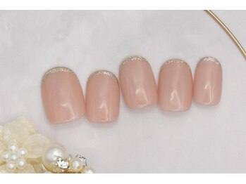 ネイルサロンprish銀座4丁目店【マグネット&フットネイル定額サロン】/5000円 ワンカラー ラメライン