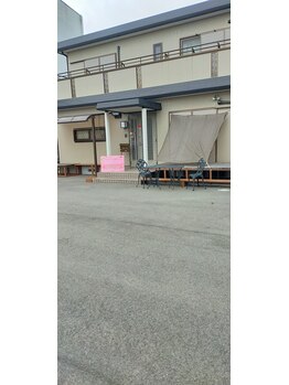 スリール(sourire)/広い駐車場完備