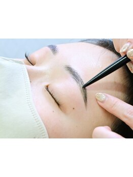 アイブロウメニューがあるサロン