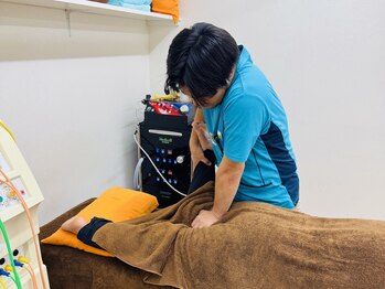 六角橋つつみ接骨院/つらい膝の痛みに効果的☆