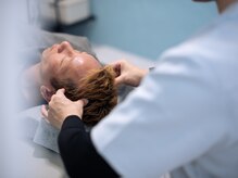 鍼灸院 HARe’s【12月8日NEW OPEN（予定）】/ヘッドマッサージ風景