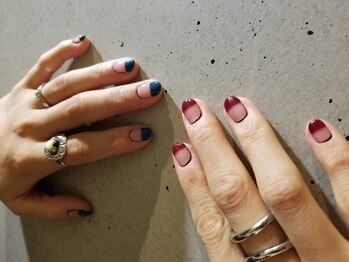 ザネクストキタホリエ(The Next...kitahorie)/囲みフレンチネイル