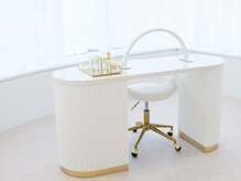 サロン ド リリー(salon de Lily)/ネイル施術台は当店オリジナル*