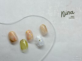 ニュアンスフラワーネイル