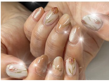 ハッピービューティー(Happy Beauty)/チューリップネイル