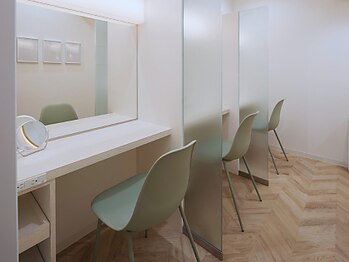 ザ ウィンバックサロン(THE WINBACK SALON)/清潔感のあるパウダールーム