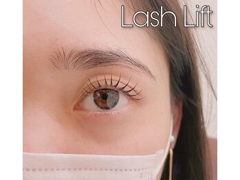 アイラッシュTokyo キュピット池袋東口店/ラッシュリフト(まつ毛パーマ)