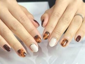 マーマ 八戸ノ里店(murmur)の写真/自爪を大切にしたい、そのお悩み叶えます!フィルイン(オフしない一層残し)でダメージを大幅に軽減♪