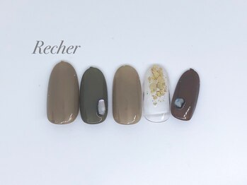 ネイルサロンリシェ 烏丸御池(Recher)/新色カラー×ゴールドモチーフ