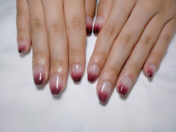 #秋先取りボルドーグラデ☆