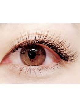 ボリュームのある目元にしたい