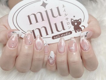 ミュウミュウ(miumiu)/冬×大人可愛いネイル