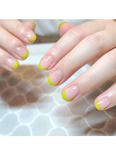 ネイルアンドまつげエクステ専門サロン スリー(THREE)/ピスタチオフレンチ