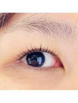 ヌーク(neuk)/ラッシュリフト（まつげパーマ）