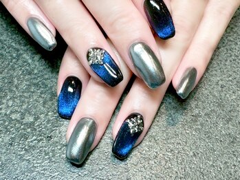 ターラ(Tara)/ミラーネイル×マグネット