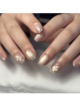 ネイルアトリエビー(nail atelier be’)/うるキラマグネットdesign