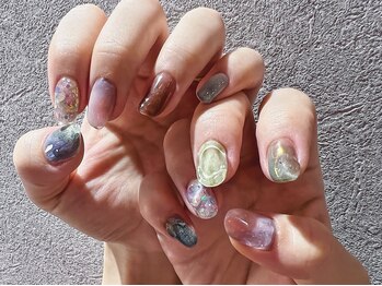 シー(Shhh...)/奥行き絶妙カラー