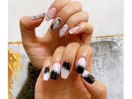 ちぐはぐもやもやネイル