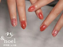 ノエル(Noel)/シンプル赤茶チェックネイル