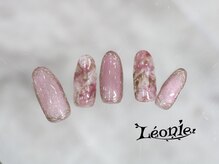 レオニー(Leonie)/ニュアンスマグネットネイル