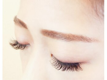 ロイヤルアイラッシュ(ROYAL eyelash)/付け放題　つぶり目