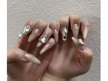 ジェイノヴァール(Jnovart)/