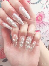 ネイルサロン ティプレシャス(T Precious)/パールのキラキラネイル♪