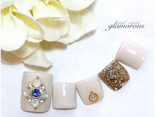 ネイルグラマラス 西新井店/《フットネイル》ブローチネイル