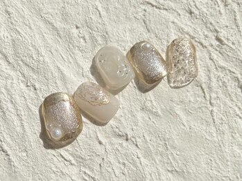 アイネイルズ 池袋店(I-nails)/ホワイトゴールドうるうるネイル