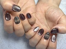 ネイルズピクシー ルヴィルーム(Nail's pixie REVI room)/マグネットネイル