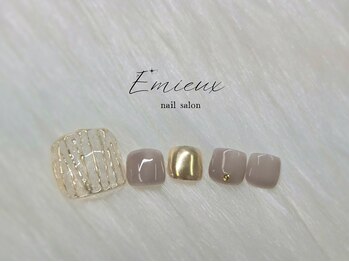 エミュー(Emieux)/ミラーアートネイル