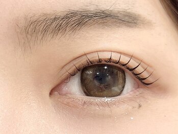 スリーラッシュアンドエルフネイル 折尾浅川店(threelash&elf.nail)の写真/ビューラーからの卒業が美まつ毛への近道◎負担を抑えながら下向きまつ毛を解消！下まつげパーマも導入♪
