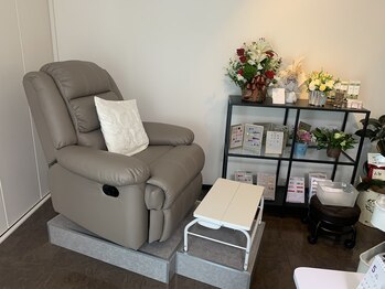 マルネイル(marunail)/フットリクライニングソファ