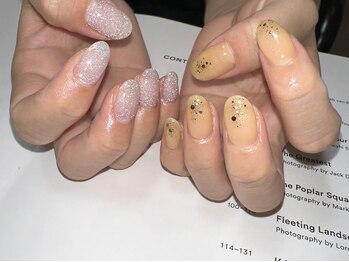 デューネイルスタジオ(dew nail studio)/アシンメトリー
