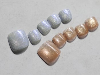 ディーネイル(DEE nail nagoya)の写真/【オフケア込◆フットプレミアム定額¥7150】ハンド＆フットの同時施術(+¥2200)もOK！