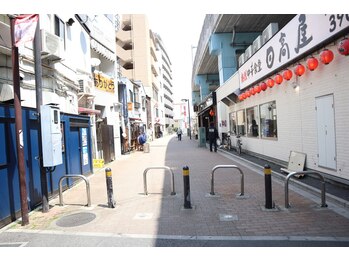 アイラッシュアンドヘアメイク チュラ(chula)/7.間の道をひたすら真っ直ぐです