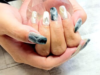 夏のギャラクシーネイル