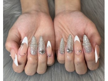 トゥーインワン 高崎緑町店(2in1)/フレンチガーリーネイル★