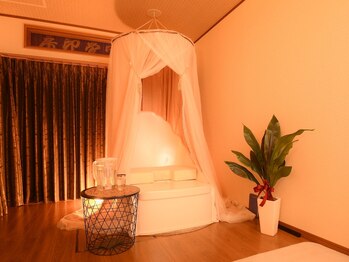 ヨサパーク ヌック サカイ 鉄砲町店(YOSA PARK nucc)/お姫様仕様で気分もUP◎