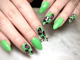 アニマルネイル