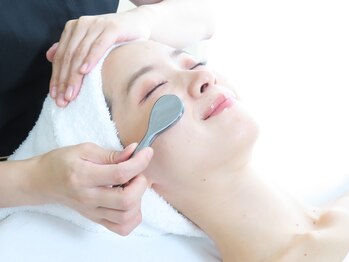 アイリープ(eyeleap)の写真/国内希少！ケアが難しい【目元特化フェイシャルエステ】結果重視☆目元/ホウレイ線/たるみ改善で究極の美
