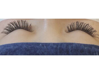 アイラッシュエクステンションカッコ(Eyelash Extension Cacco)/