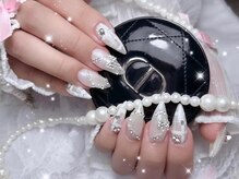 ベルグローアルファネイル(BELLE GROW ALPHA NAIL)/ホワイトラメネイル