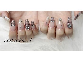 ネイルサロン M/持ち込みデザイン 8900円
