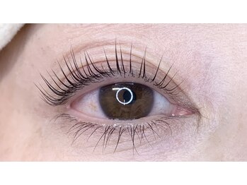 ラルジュヘアイコール(Large hair equal)/まつ毛パーマ/ラッシュリフト