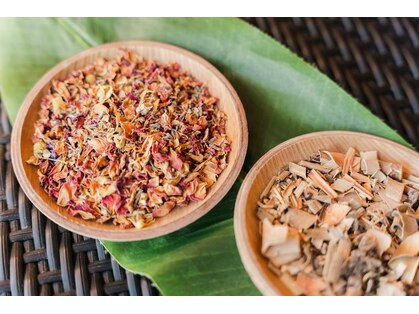 サロン コロラ(Corolla)の写真