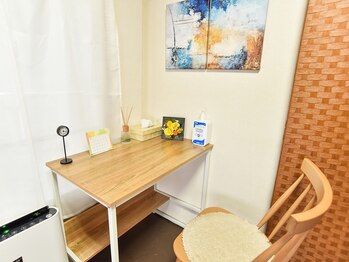 腰痛特化整体院 山本/店内雰囲気