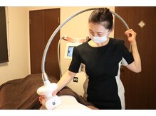 サロン ド ボヌールの雰囲気（スッキリ感がハンパない！美STを見て多くの方が来店されます。）